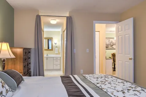 29f Windsor Court Keene NH 03431