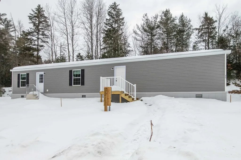 35 Overlook Lane Coventry VT 05855