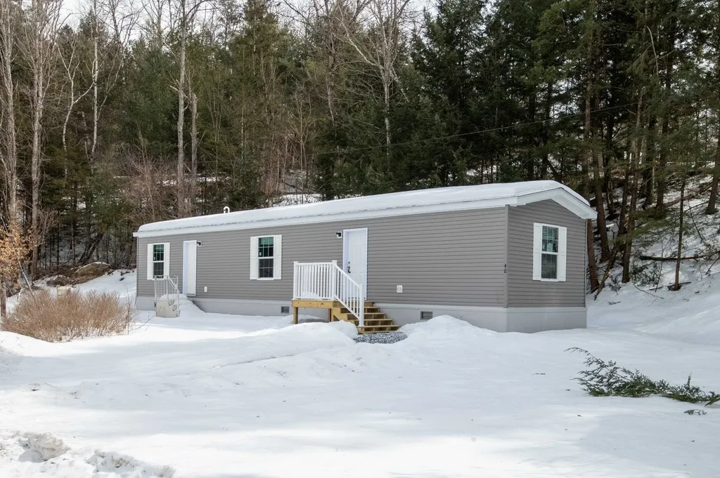 40 3rd Street St. Johnsbury VT 05819
