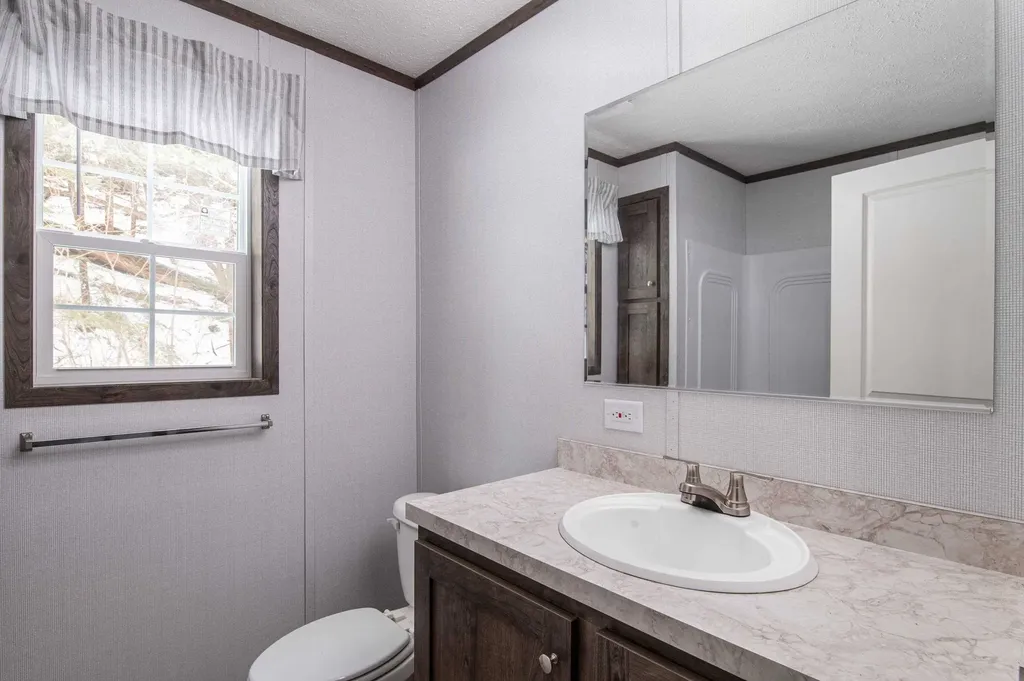 40 3rd Street St. Johnsbury VT 05819