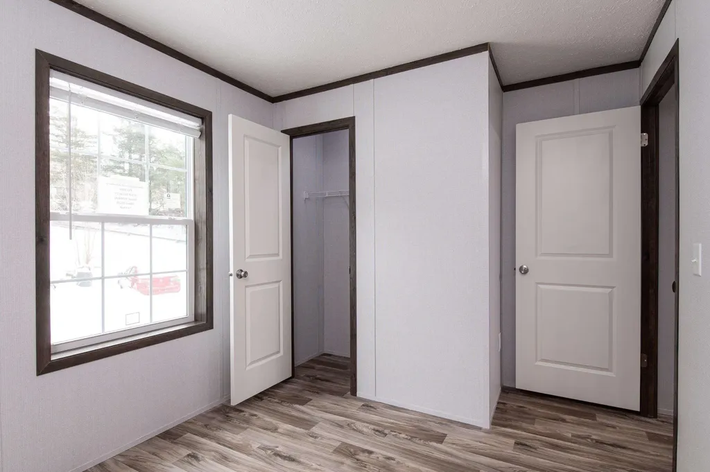 9 3rd Street St. Johnsbury VT 05819