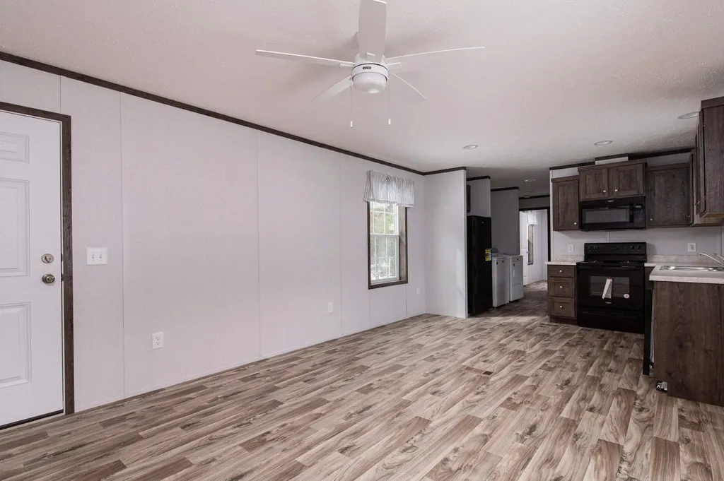 9 3rd Street St. Johnsbury VT 05819