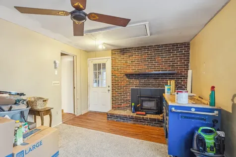 27 Spring Street Hinsdale NH 03451
