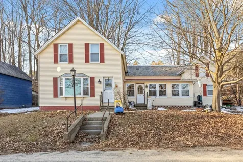 27 Spring Street Hinsdale NH 03451