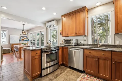 19 Linden Hill Street Woodstock VT 05091