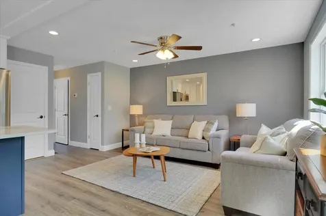 5 Dumaine Avenue Nashua NH 03063