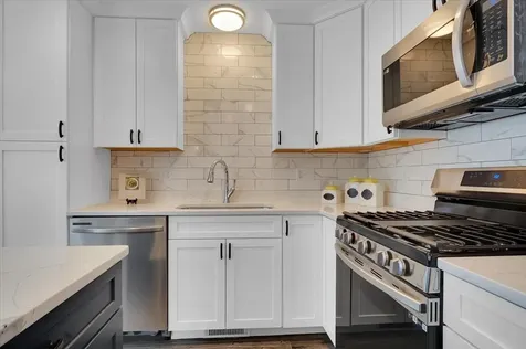 5 Dumaine Avenue Nashua NH 03063