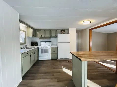 4 Cedar Street Colebrook NH 03576