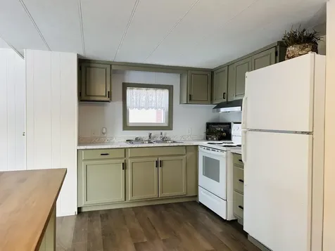 4 Cedar Street Colebrook NH 03576