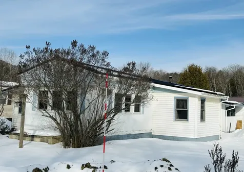 4 Cedar Street Colebrook NH 03576