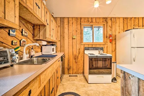 2 Lower Stratton Valley Road Winhall VT 05340