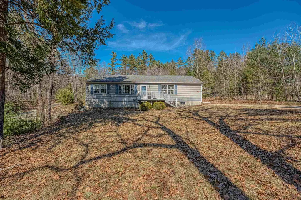 6 Pappys Trail Thornton NH 03285