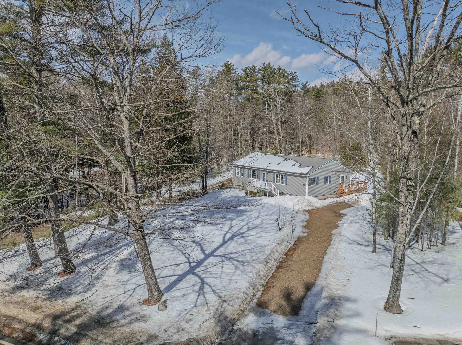 6 Pappys Trail Thornton NH 03285