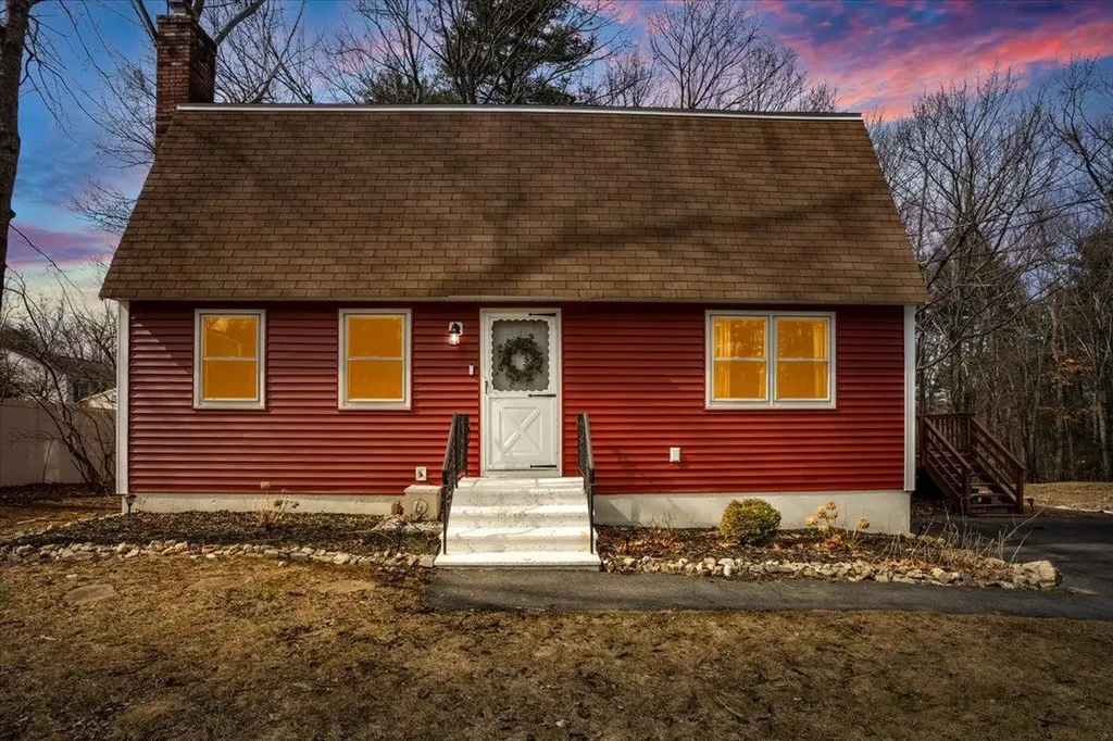 4 Pollard Road Nashua NH 03062