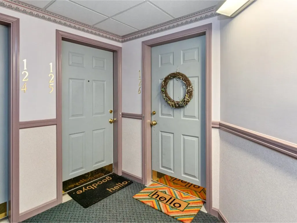 10 Kellogg Road Essex VT 05452