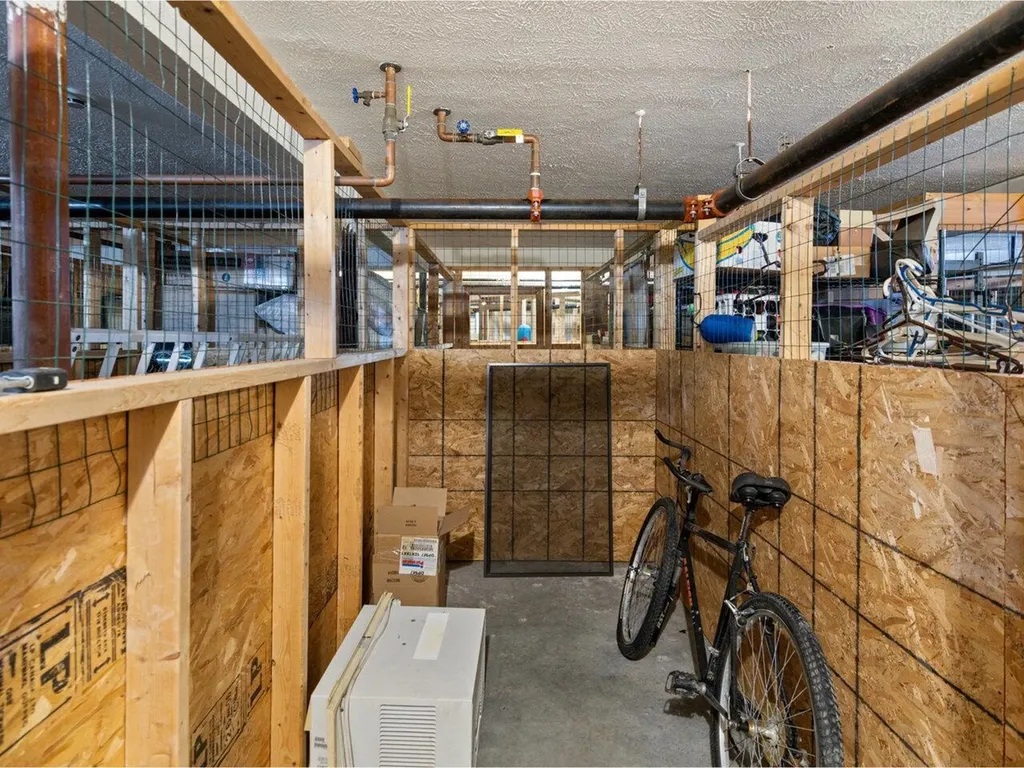 10 Kellogg Road Essex VT 05452