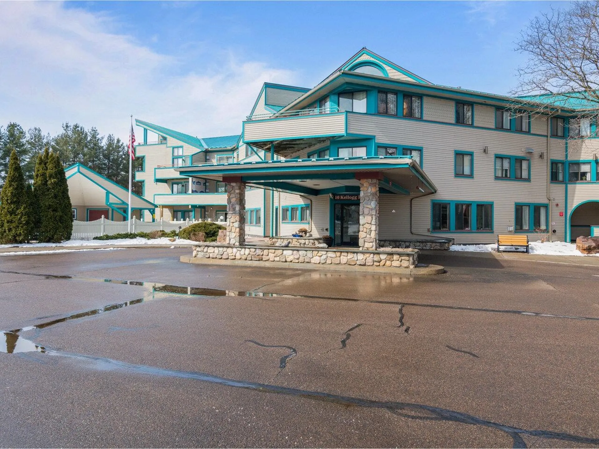 10 Kellogg Road Essex VT 05452