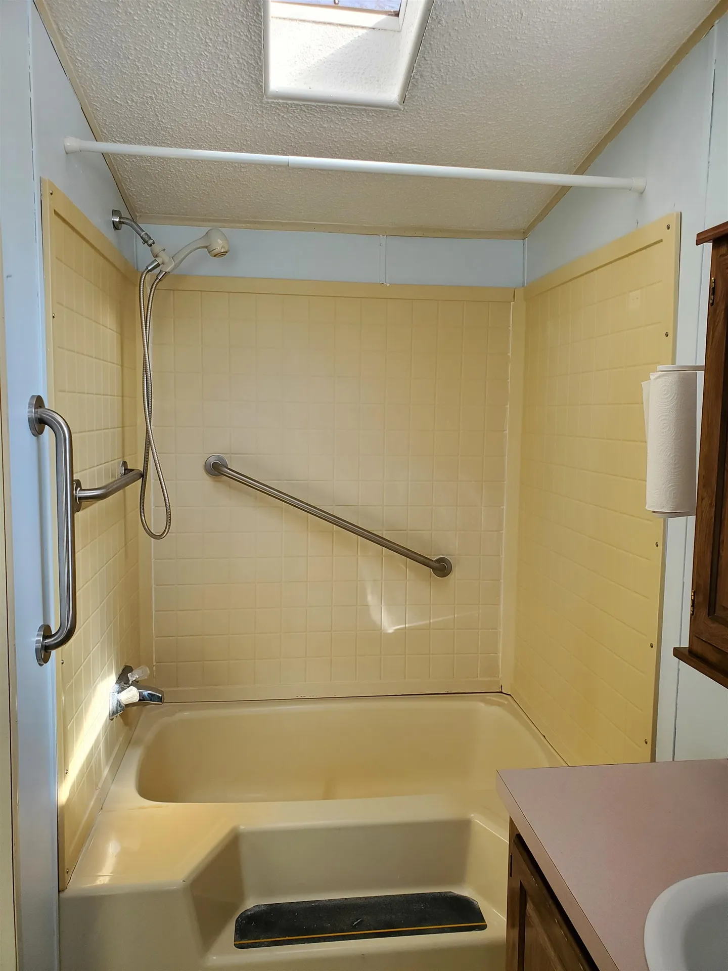 22 Rudsboro Road Lebanon NH 03766