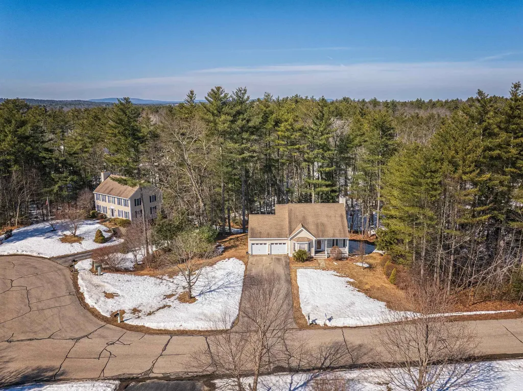 47 Cherrywood Drive Dover NH 03820