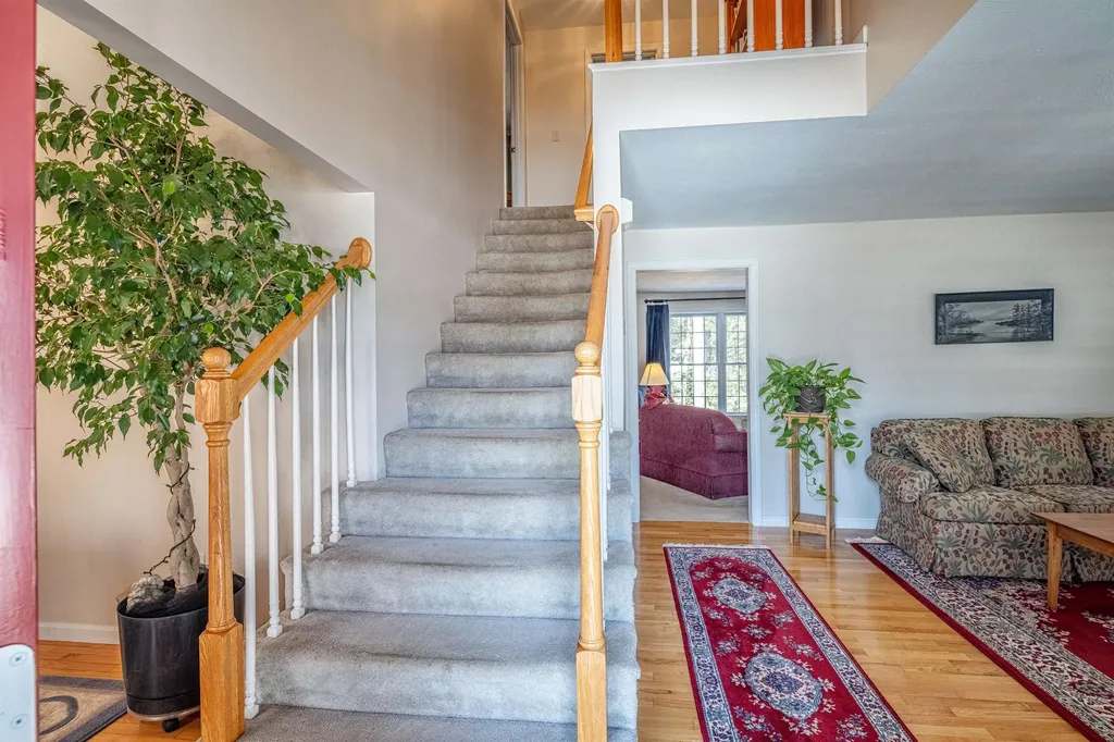 47 Cherrywood Drive Dover NH 03820