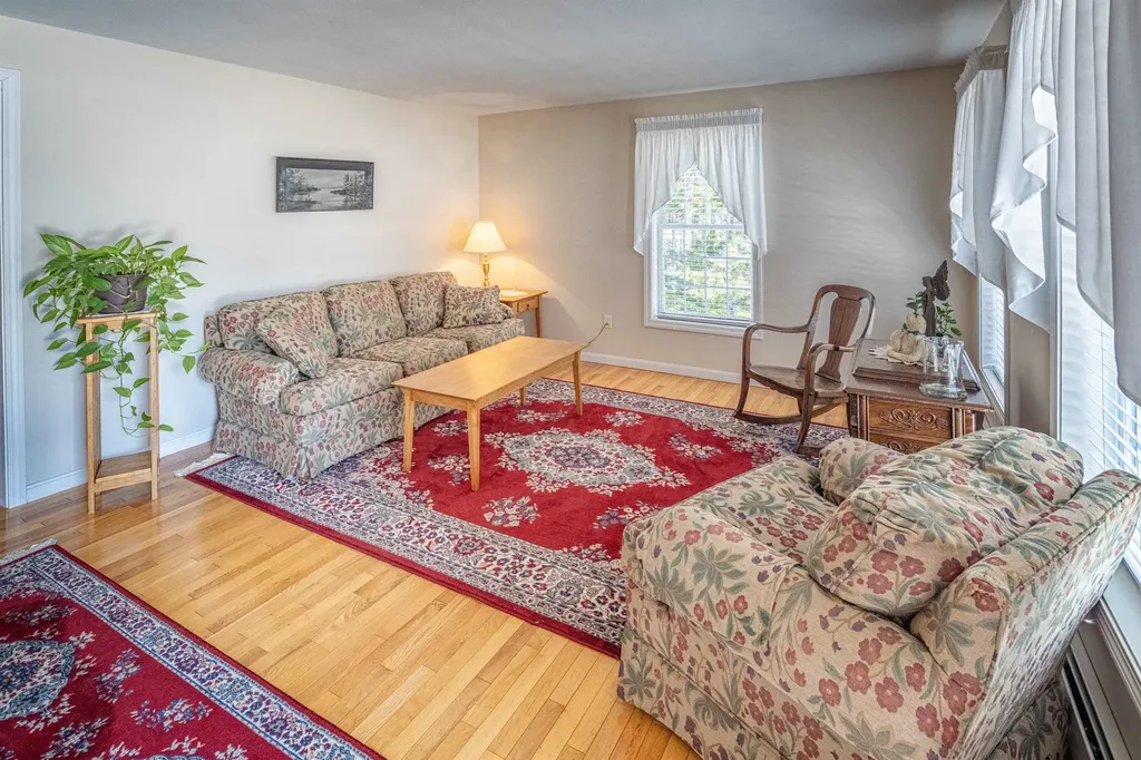 47 Cherrywood Drive Dover NH 03820