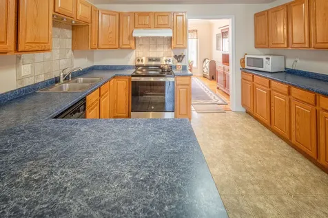 47 Cherrywood Drive Dover NH 03820