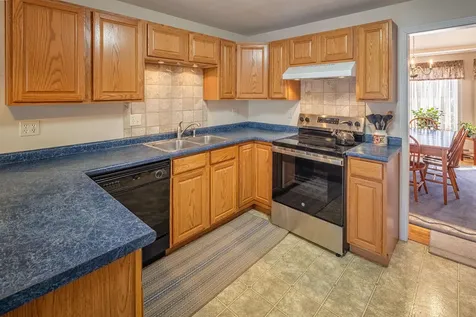 47 Cherrywood Drive Dover NH 03820