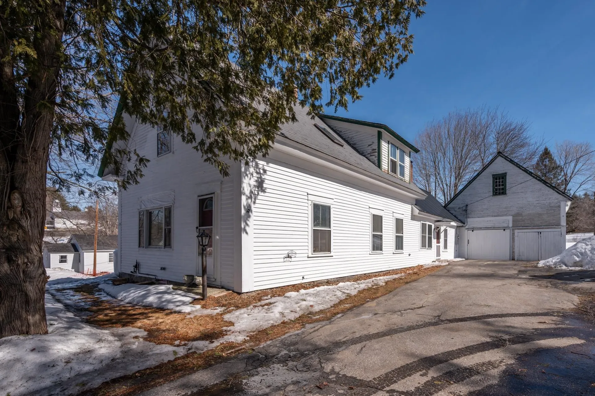 766 Franklin Highway Andover NH 03216