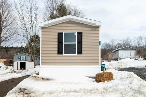 32 Oak Lane Springfield VT 05156
