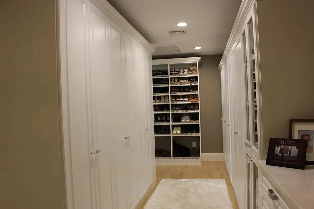 1376 Us Route 1 York ME 03902