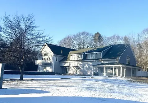 1376 Us Route 1 York ME 03902