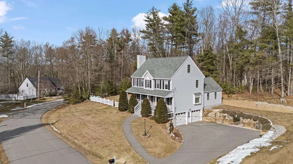 5 Dearborn Ridge Road Atkinson NH 03811