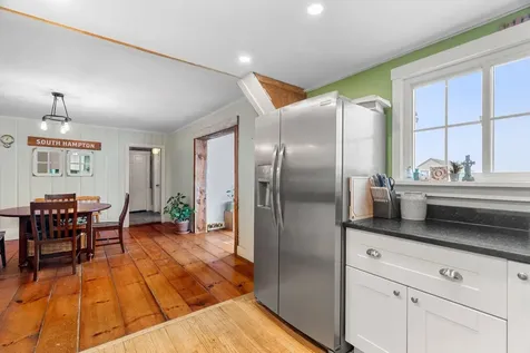 240 Main Avenue South Hampton NH 03827