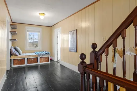 240 Main Avenue South Hampton NH 03827