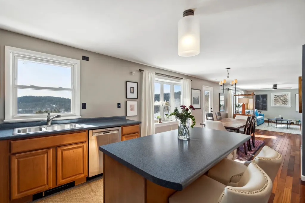 540 Campbell Street Hartford VT 05001