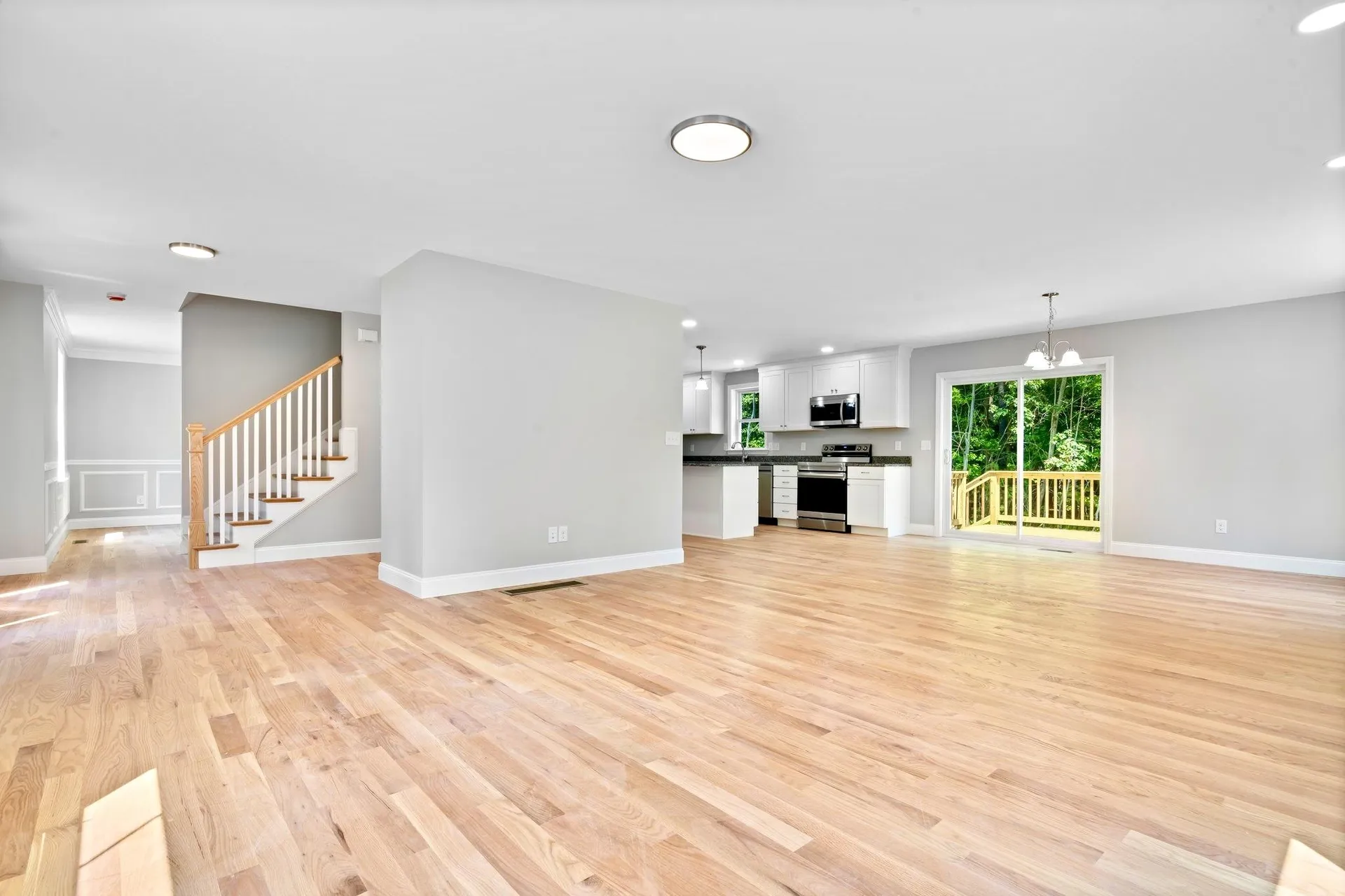 4 Lorelai Way Nashua NH 03062