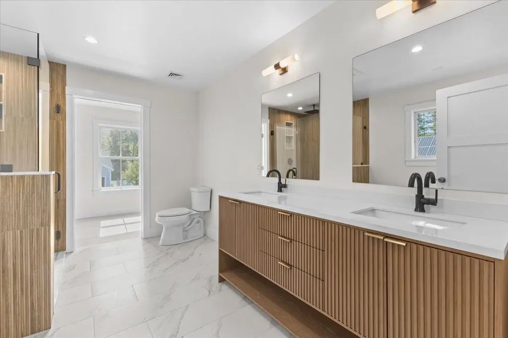 539 Thomas Lane Stowe VT 05672