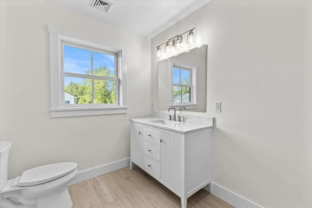 539 Thomas Lane Stowe VT 05672