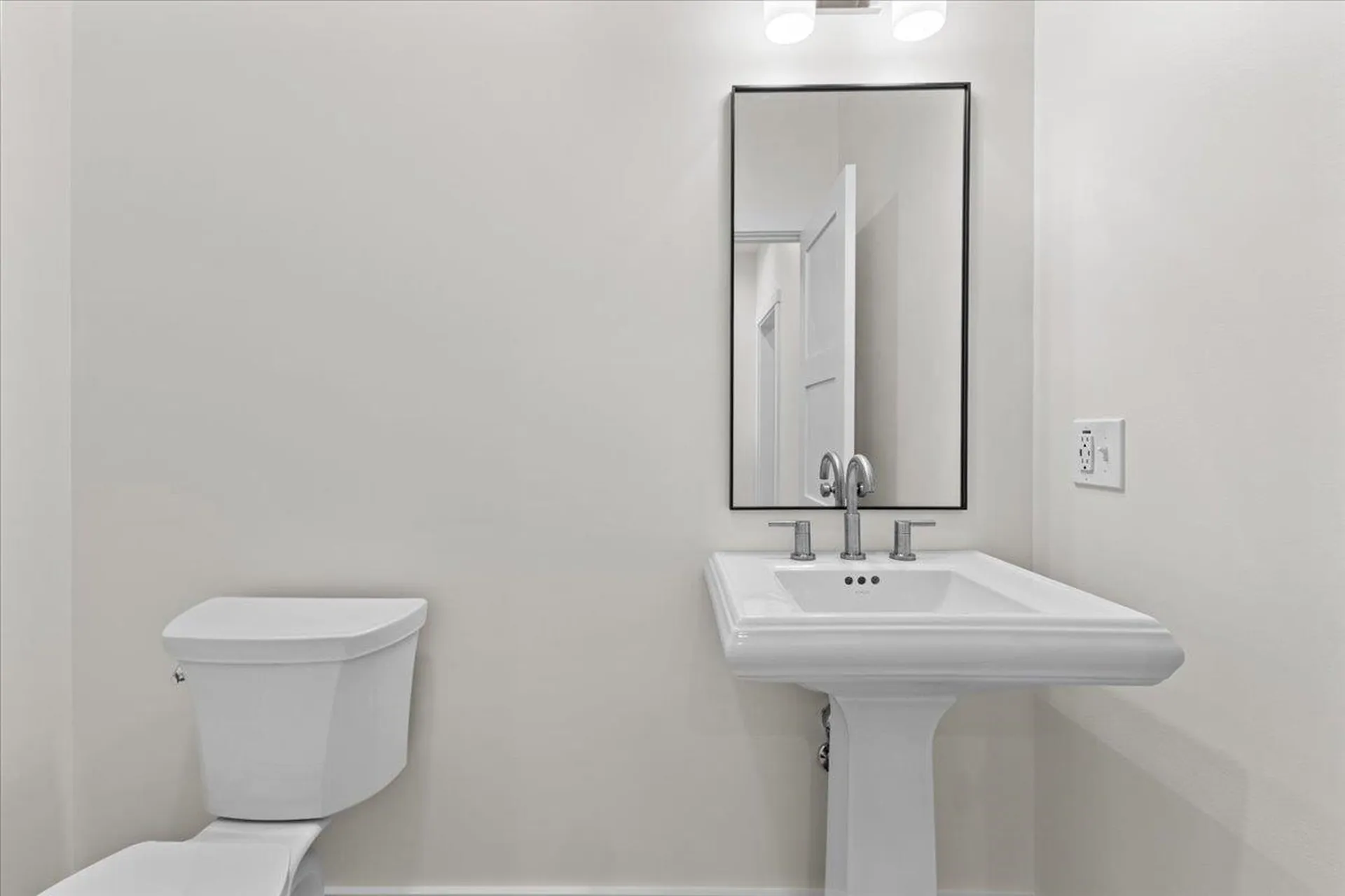 539 Thomas Lane Stowe VT 05672