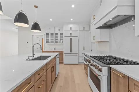 539 Thomas Lane Stowe VT 05672