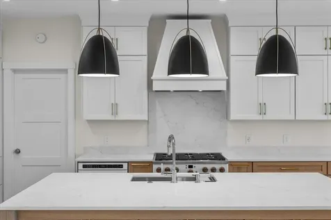 539 Thomas Lane Stowe VT 05672