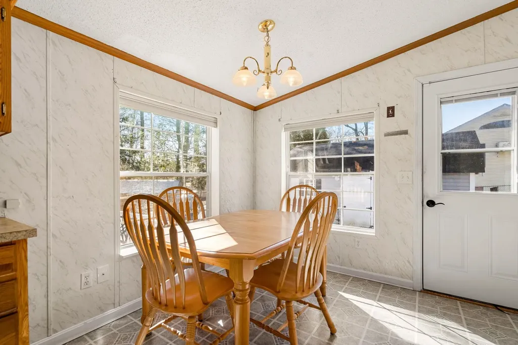 26 Alison Drive Seabrook NH 03874