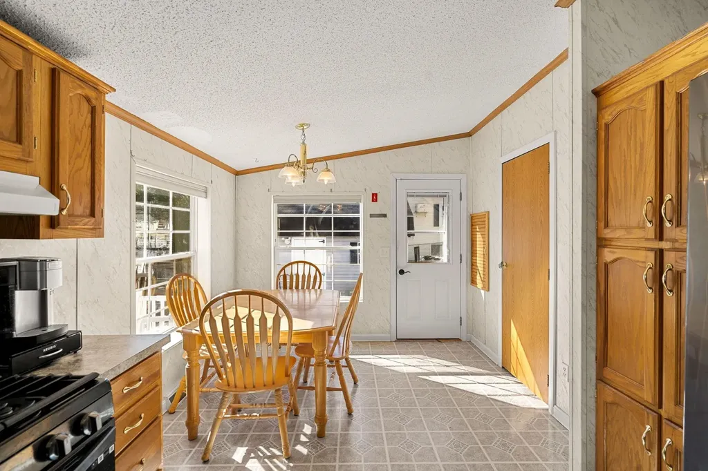 26 Alison Drive Seabrook NH 03874