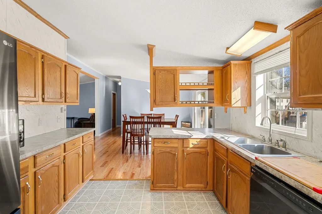 26 Alison Drive Seabrook NH 03874