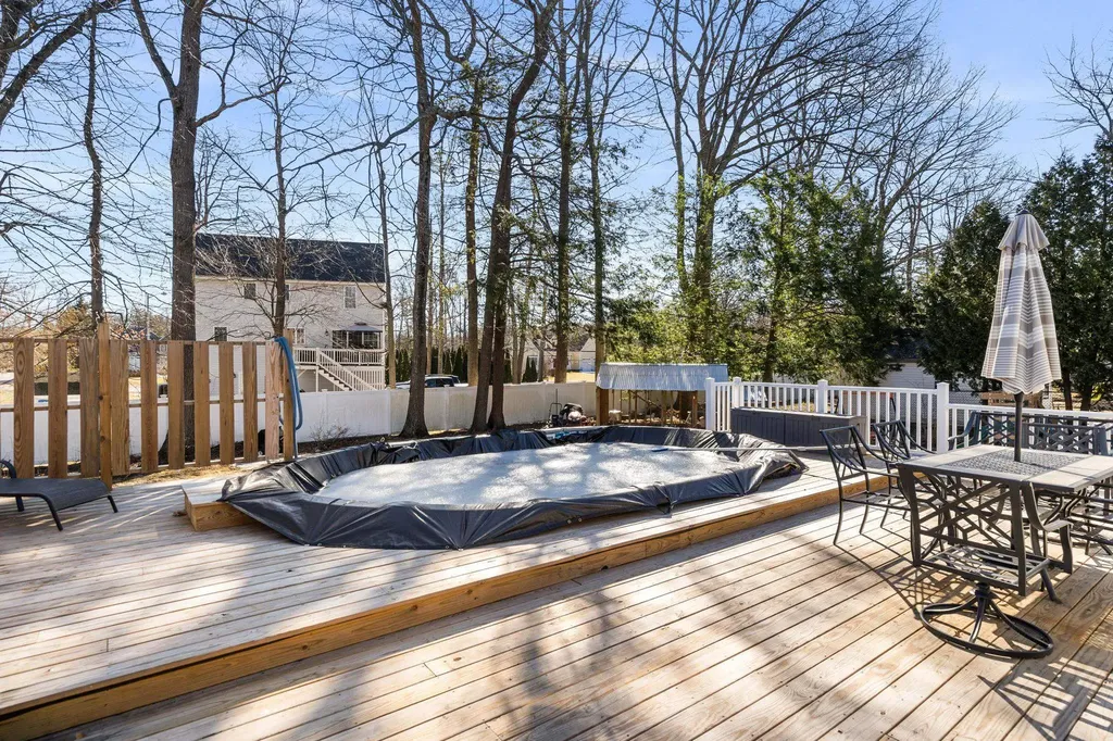 26 Alison Drive Seabrook NH 03874