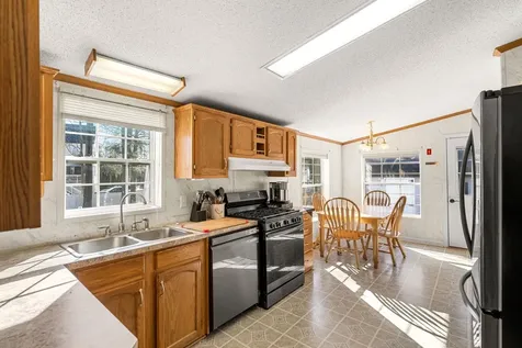 26 Alison Drive Seabrook NH 03874