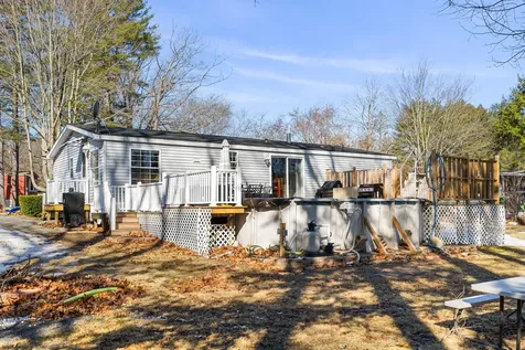 26 Alison Drive Seabrook NH 03874