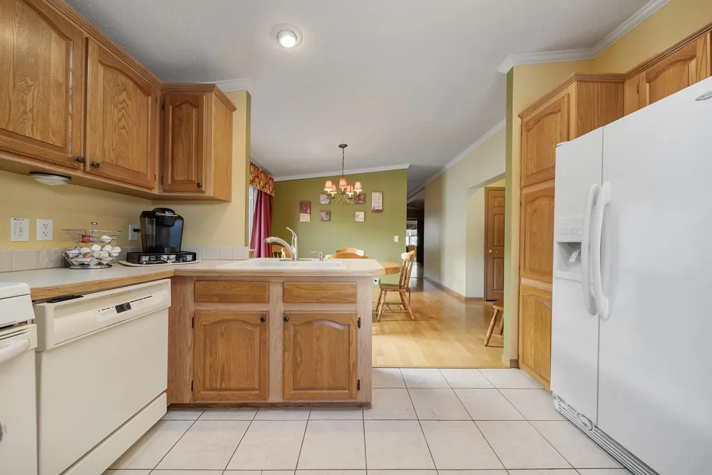 25 Serenity Way Manchester NH 03104