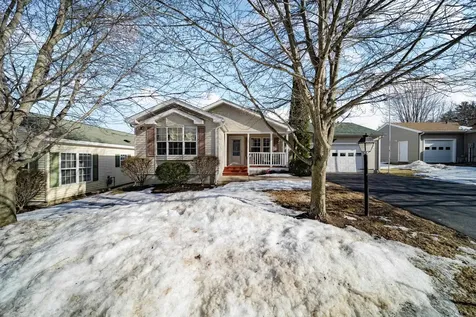 25 Serenity Way Manchester NH 03104