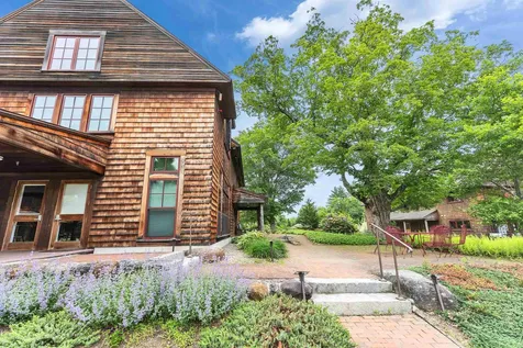 91 Steele Road Peterborough NH 03458